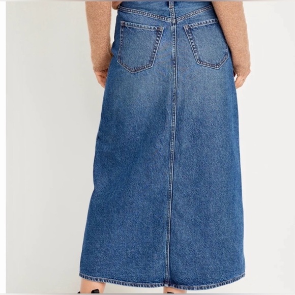 Old Navy Blue Denim Maxi Skirt - Picture 2 of 6